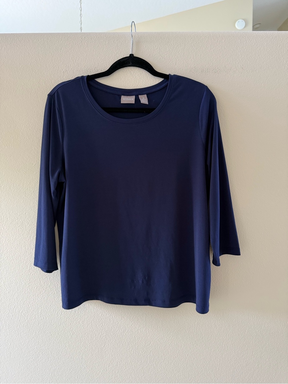 Chico's Deep Navy Round Neck 3/4 Sleeve Top Size 2 US Large